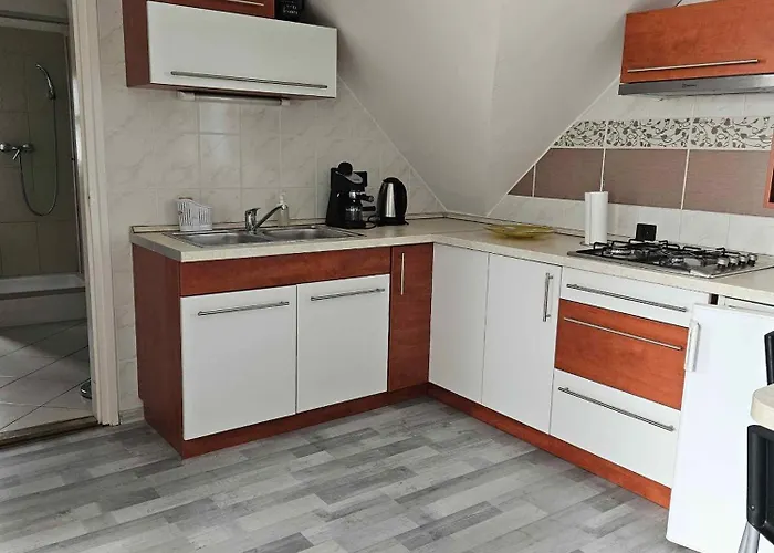 Apartment In 36227 *